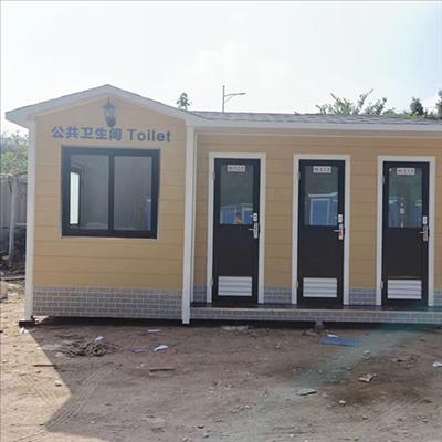 储存式流动厕所